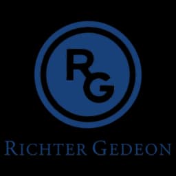 Richter Gedeon logó